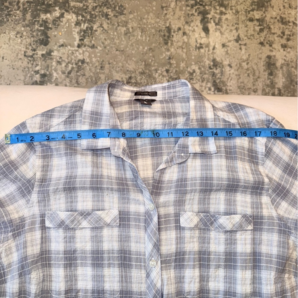 Eddie Bauer ladies gray plaid button up shirt, lightweight - Picture 6 of 10
